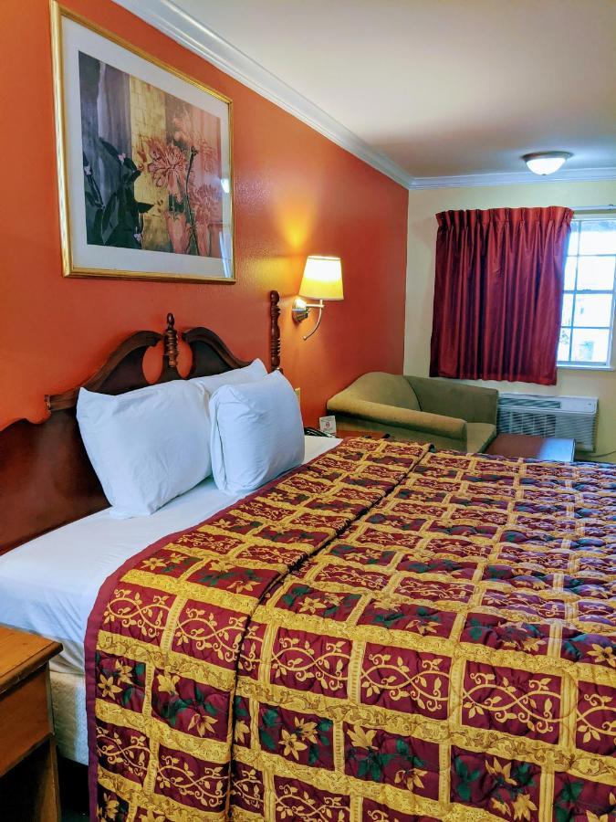 Lake Houmas Inn 외부 사진