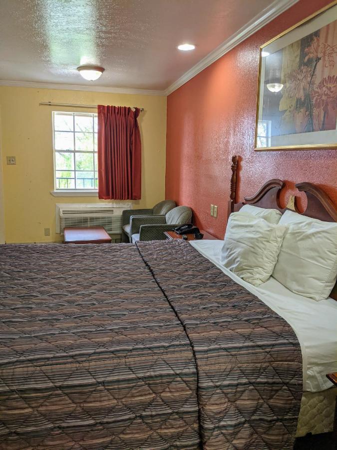Lake Houmas Inn 외부 사진