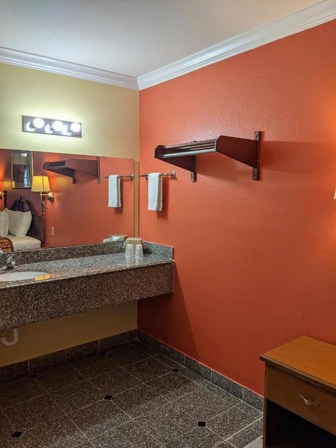 Lake Houmas Inn 외부 사진