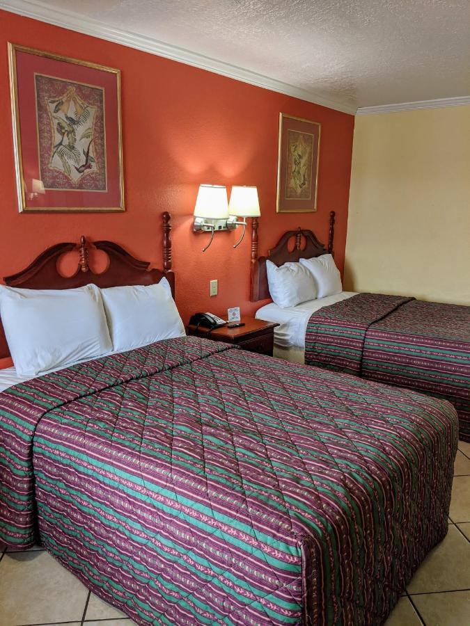 Lake Houmas Inn 외부 사진
