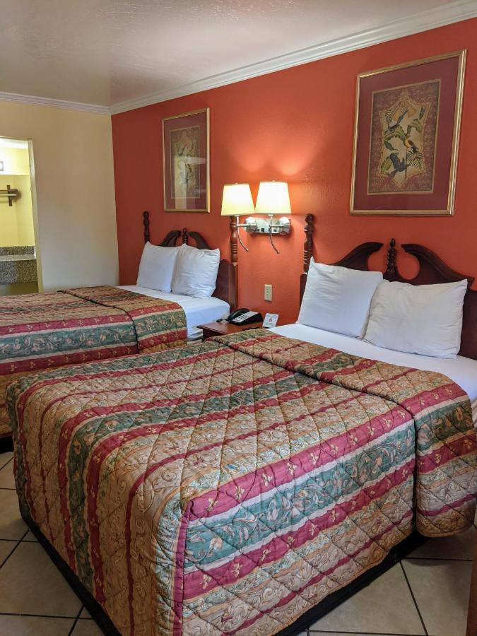 Lake Houmas Inn 외부 사진